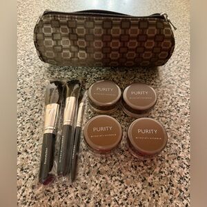 Purity by Mineral Science Mineral Finishing Powder Foundation Medium NEW SEALED